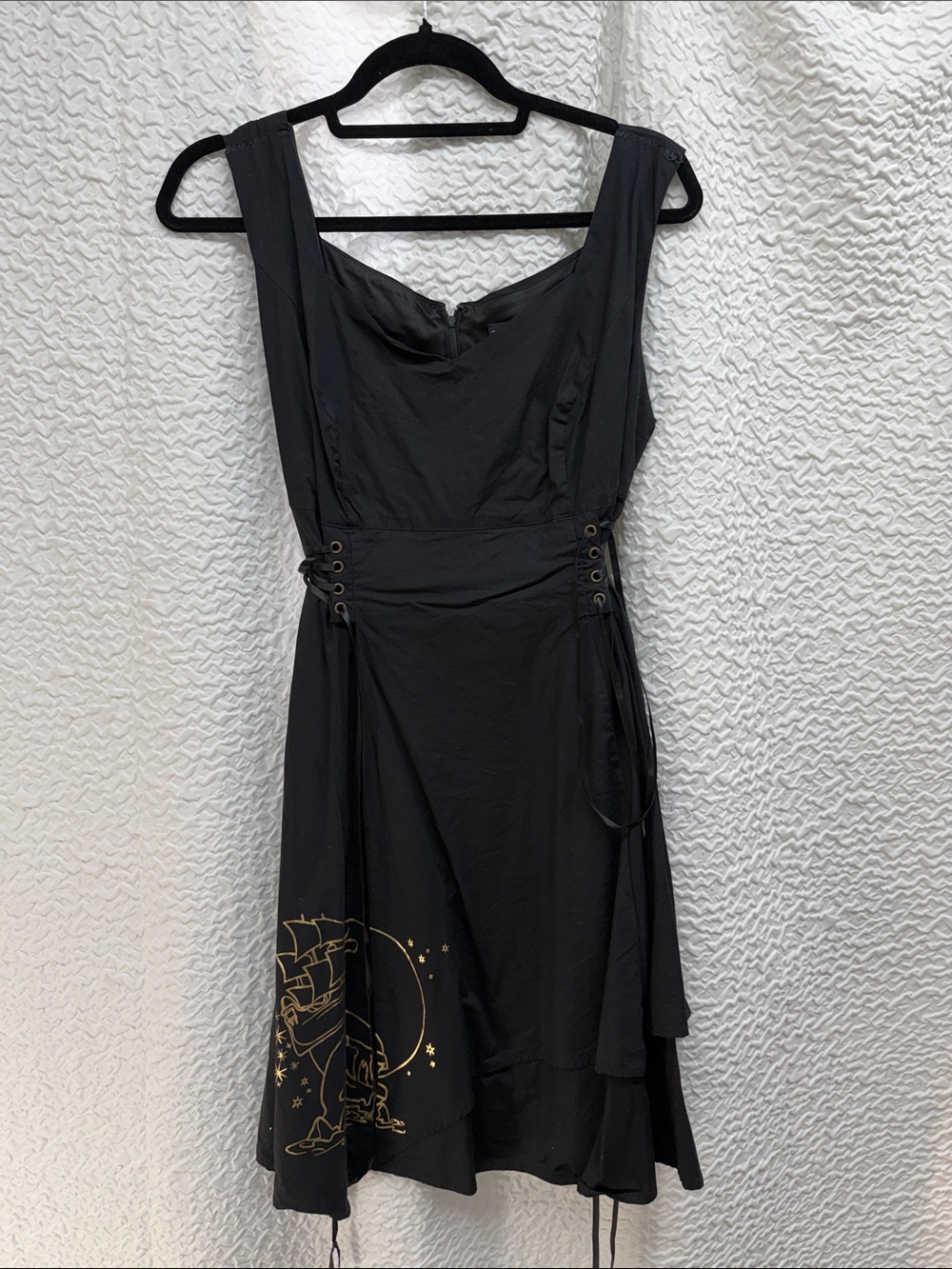 Hot Topic Disney Peter Pan Never Land Skull Rock Dress - Size 16 (Like New)